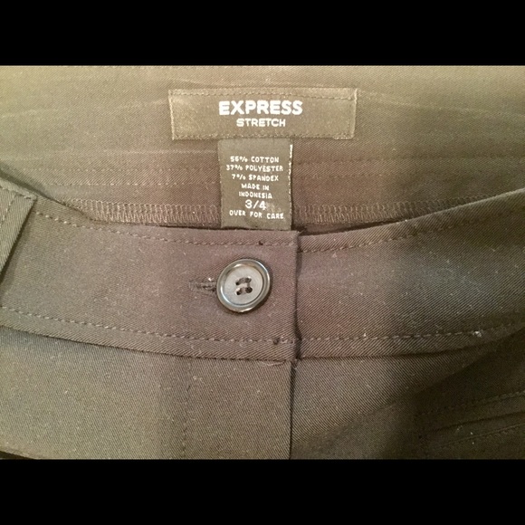 Express Stretch Shorts - Picture 5 of 5